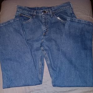 Men's red tag Wrangler blue jeans